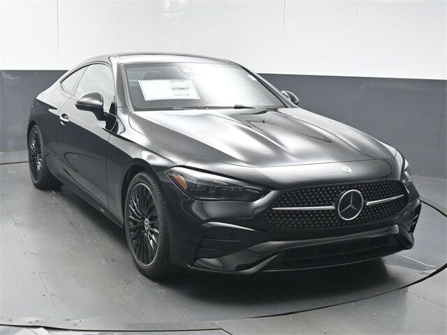 2026 Mercedes Benz CLE 450 4MATIC photo 2
