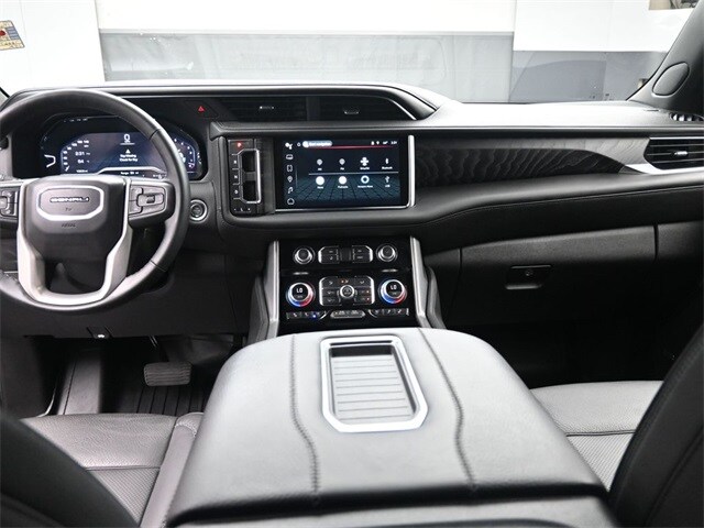 2024 Gmc Yukon Denali photo 2