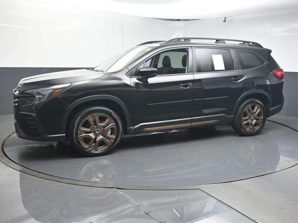 Used 2025 Subaru Ascent Bronze Edition 7-Passenger SUV