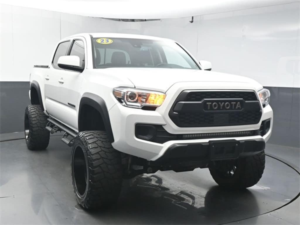 Used 2023 Toyota Tacoma Truck Double Cab