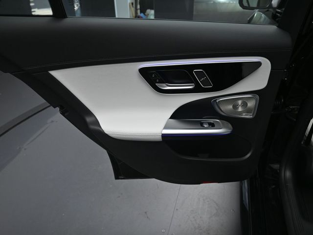 2025 Mercedes-Benz C-Class Sedan C 300 - Photo 23