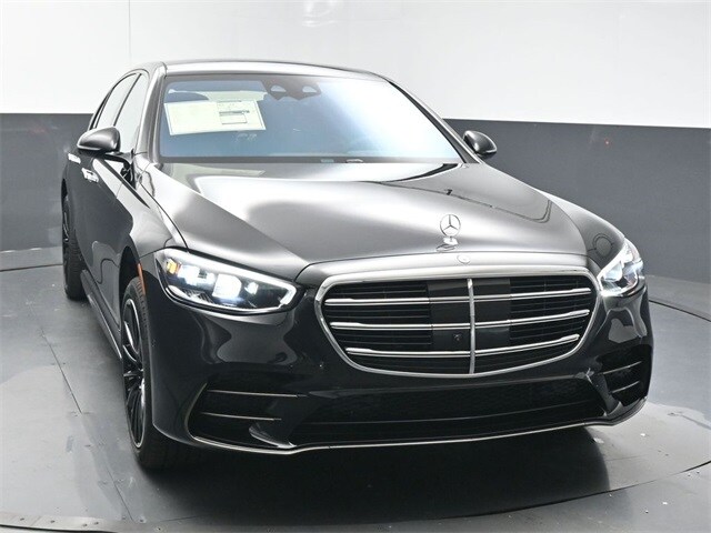 2025 Mercedes Benz S 450 580e 4MATIC photo 2