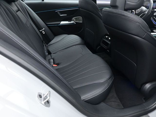 2026 Mercedes-Benz E-Class E350 - Photo 28