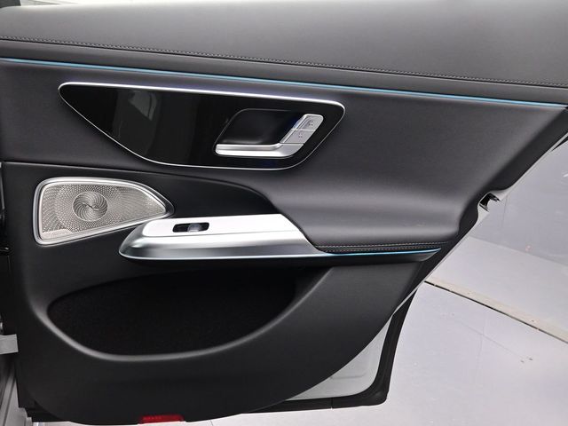 2026 Mercedes-Benz E-Class E350 - Photo 29