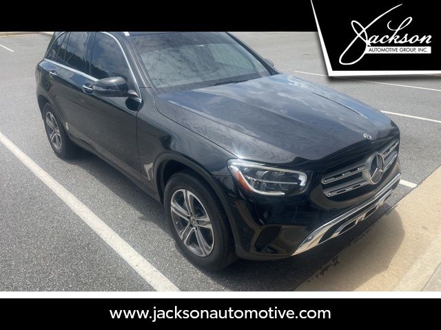 2021 Mercedes-Benz GLC GLC300's photo