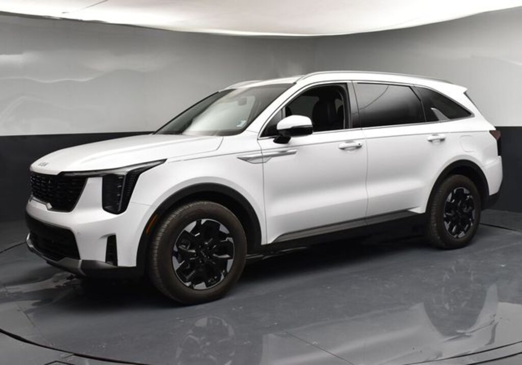 Used 2026 Kia Sorento S SUV