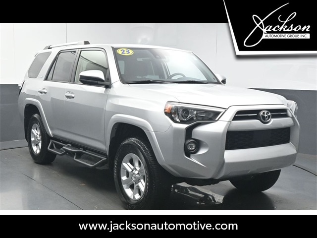 2023 Toyota 4Runner SR5's photo