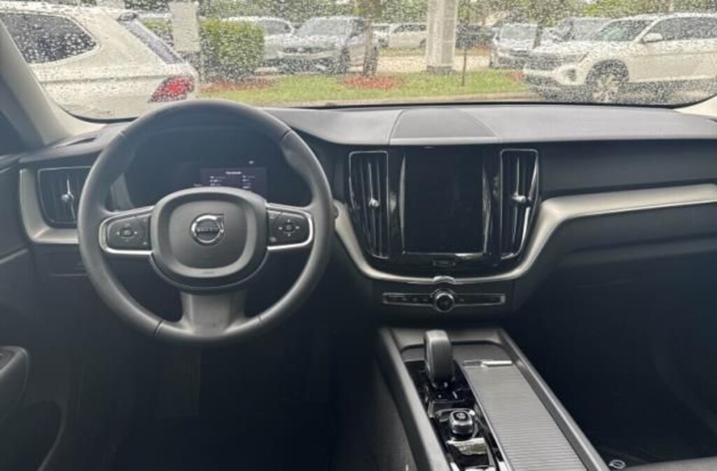 Used 2024 Volvo XC60 B5 Core Dark SUV