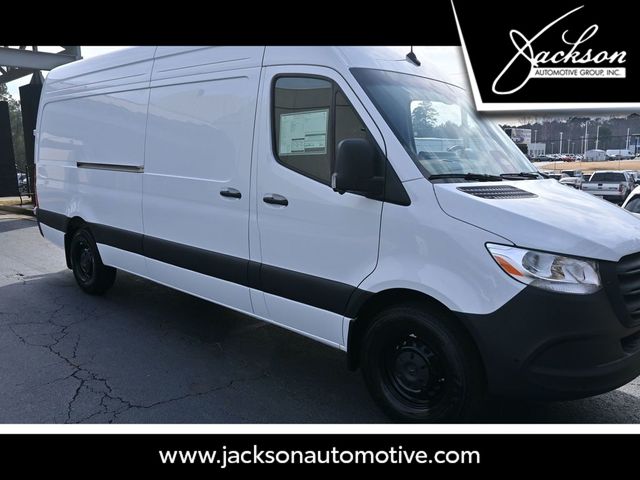 2026 Mercedes-Benz Sprinter 2500 170 WB HO High Roof's photo