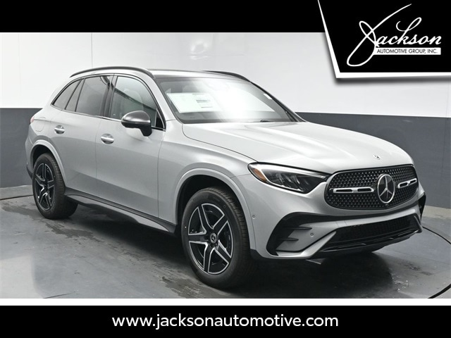 2025 Mercedes-Benz GLC Base's photo