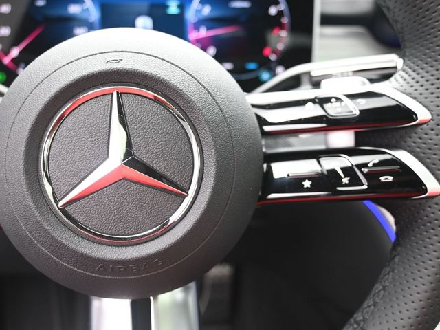 2025 Mercedes-Benz C-Class Sedan C 300 - Photo 14