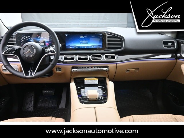 2025 Mercedes Benz GLE 350 4MATIC photo 2
