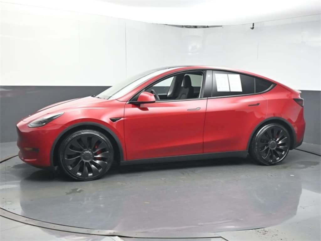 Used 2022 Tesla Model Y Performance SUV