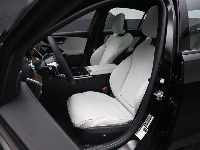 2025 Mercedes-Benz C-Class Sedan C 300 - Photo 16