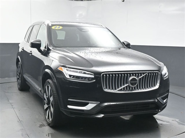 2023 Volvo XC90 Recharge Ultimate photo 2