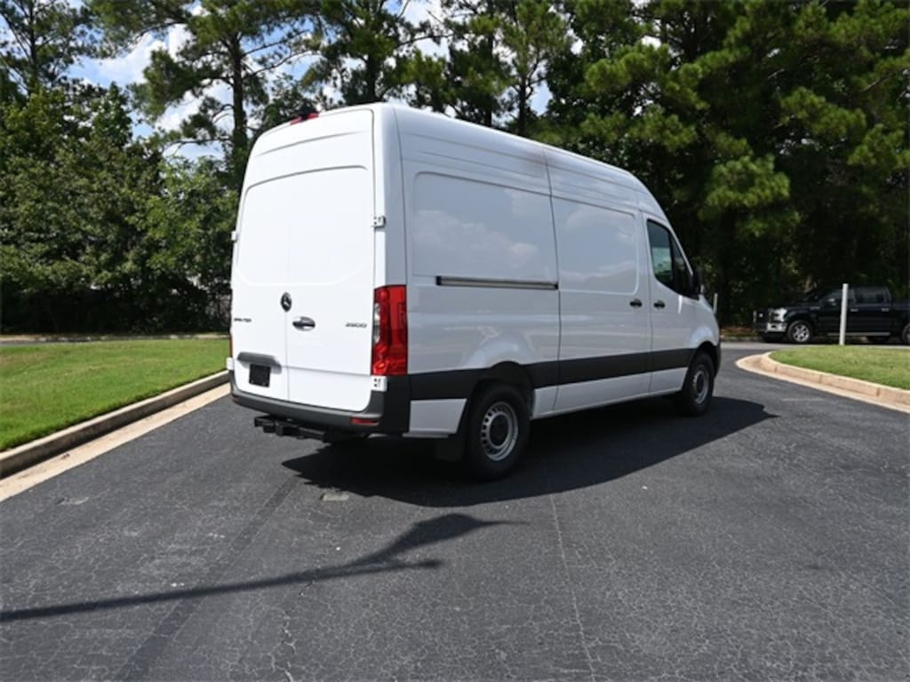 New 2025 Mercedes-Benz Sprinter 2500 Standard Roof 4-Cyl Diesel Van Cargo Van
