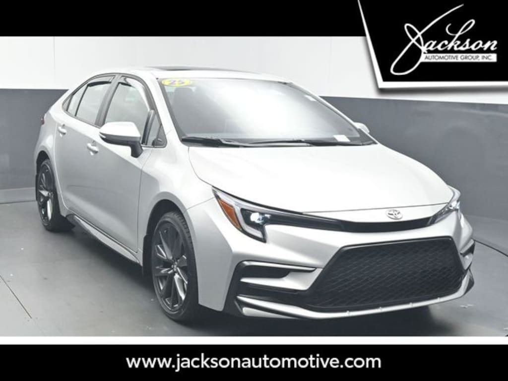 Used 2025 Toyota Corolla XSE Sedan