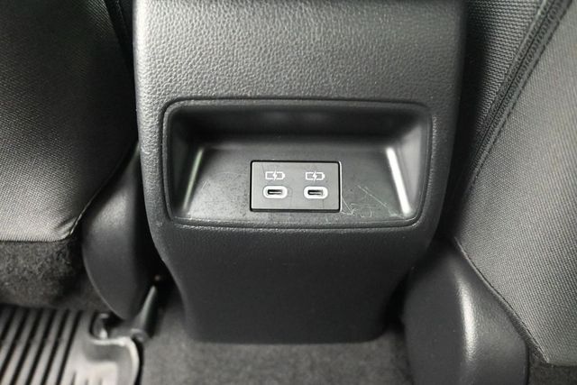 2023 Toyota Corolla SE - Photo 24