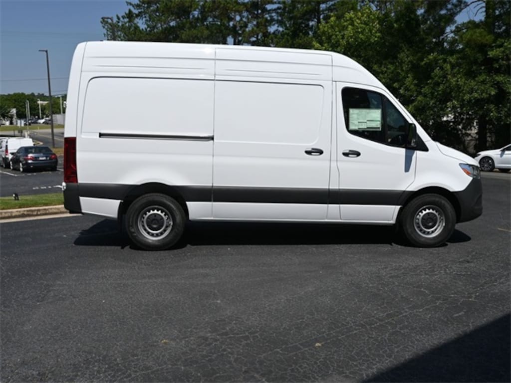 New 2024 Mercedes-Benz Sprinter 2500 Standard Roof 4-Cyl Diesel HO Van