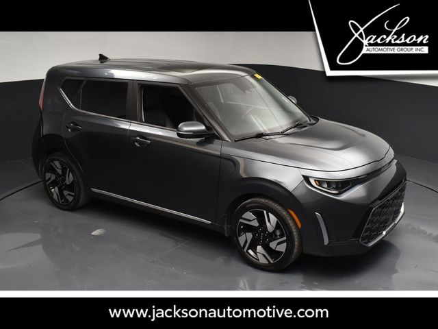 2023 Kia Soul 2.0LT GT-Line IVT's photo