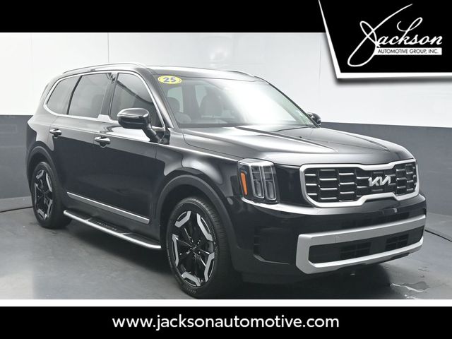 2025 Kia Telluride S FWD's photo