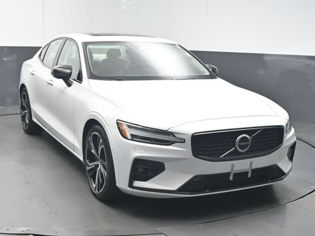 Used 2025 Volvo S60 B5 Plus Sedan