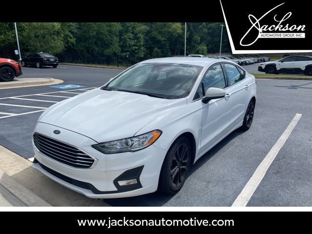 2019 Ford Fusion SE FWD's photo
