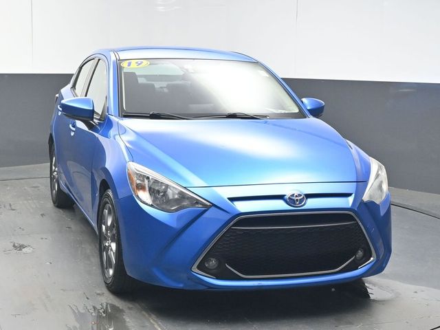 Used 2019 Toyota Yaris LE with VIN 3MYDLBYV2KY516259 for sale in Macon, GA
