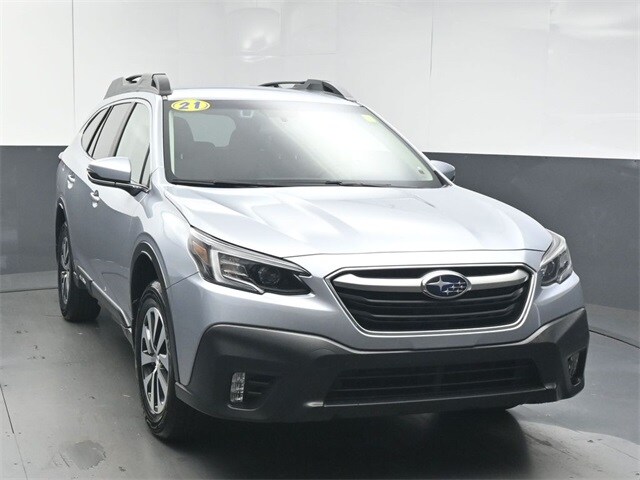 2021 Subaru Outback Premium photo 2