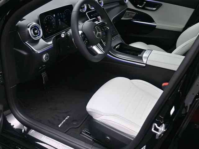 2025 Mercedes-Benz C-Class Sedan C 300 - Photo 17