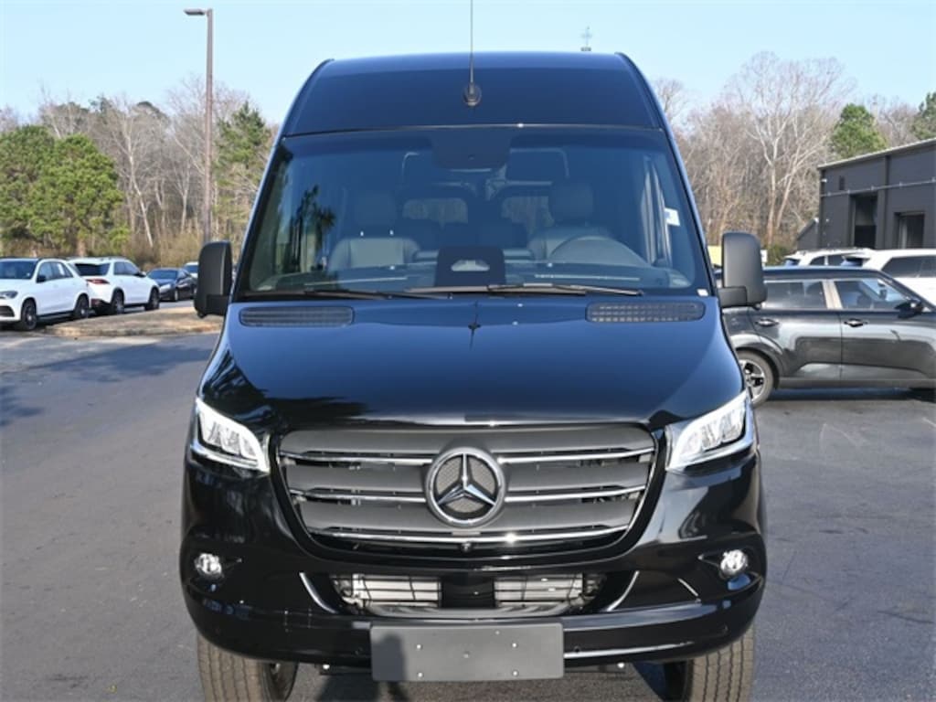 New 2026 Mercedes-Benz Sprinter 2500 Standard Roof 4-Cyl Diesel HO Van Passenger Van