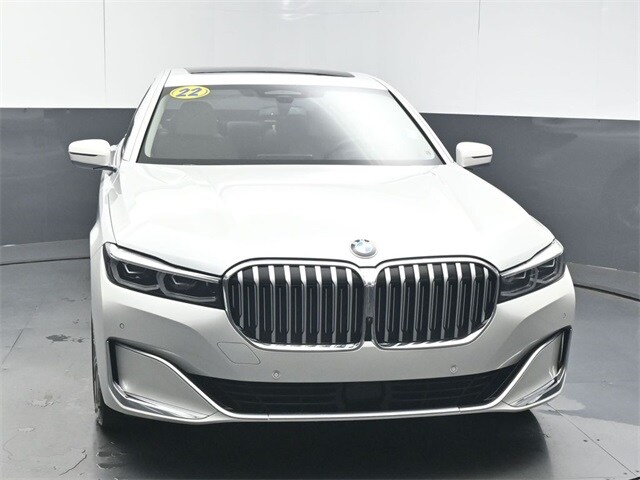2022 Bmw 740i 7-Series photo 4