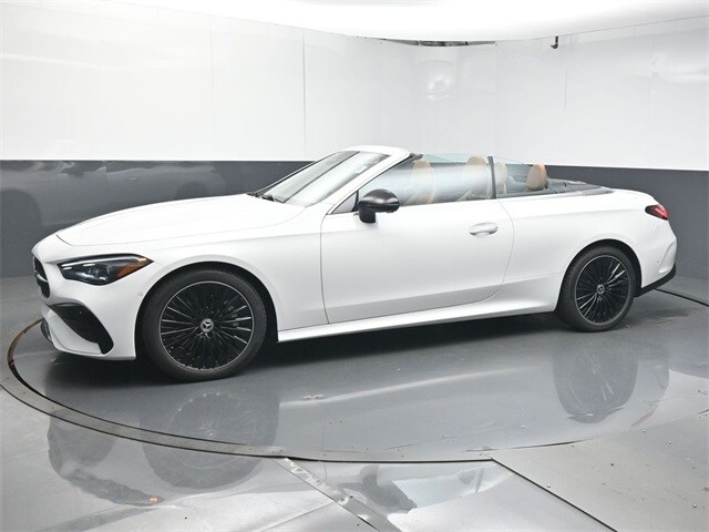 2026 Mercedes Benz CLE 450 4MATIC photo 4