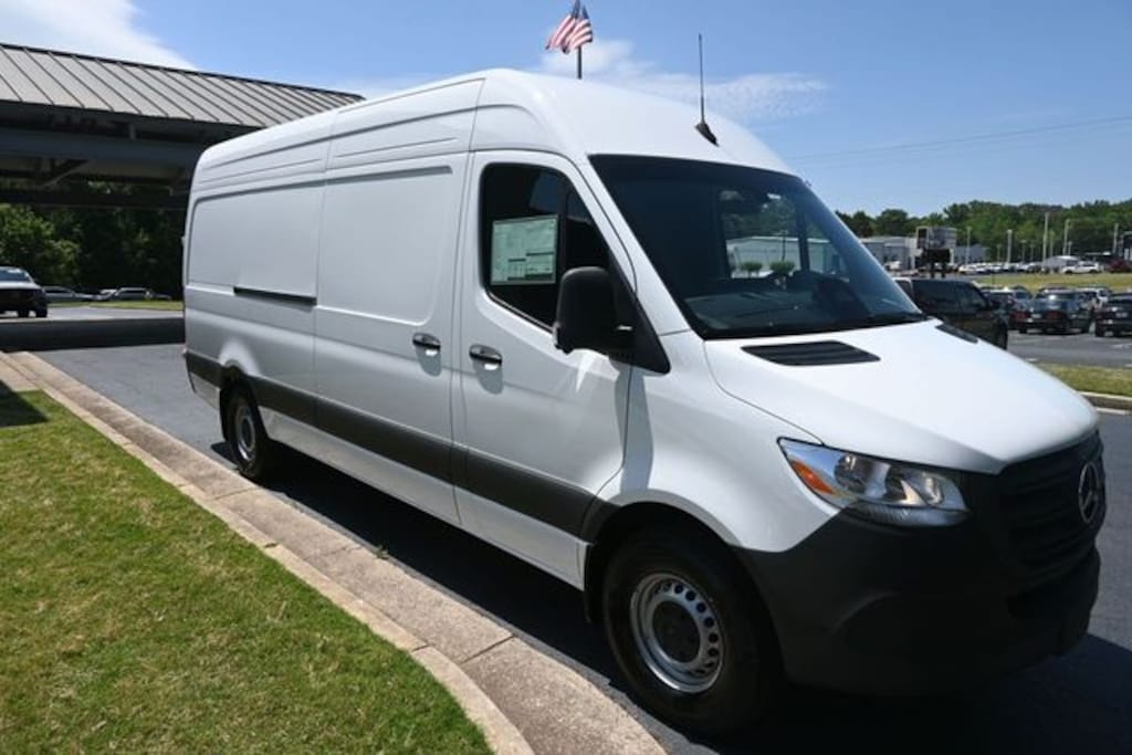 New 2026 Mercedes-Benz Sprinter 2500 High Roof 4-Cyl Diesel HO Van Cargo Van