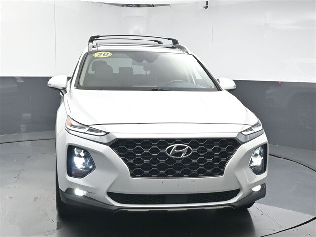 2020 Hyundai Santa Fe SEL photo 3