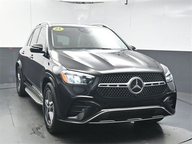 2025 Mercedes Benz GLE 350 4MATIC photo 2