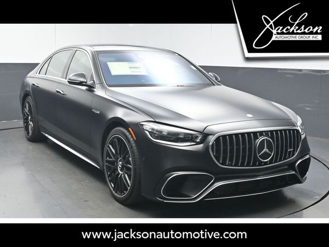 2026 Mercedes-Benz S-Class AMG S 63 E-Performance's photo
