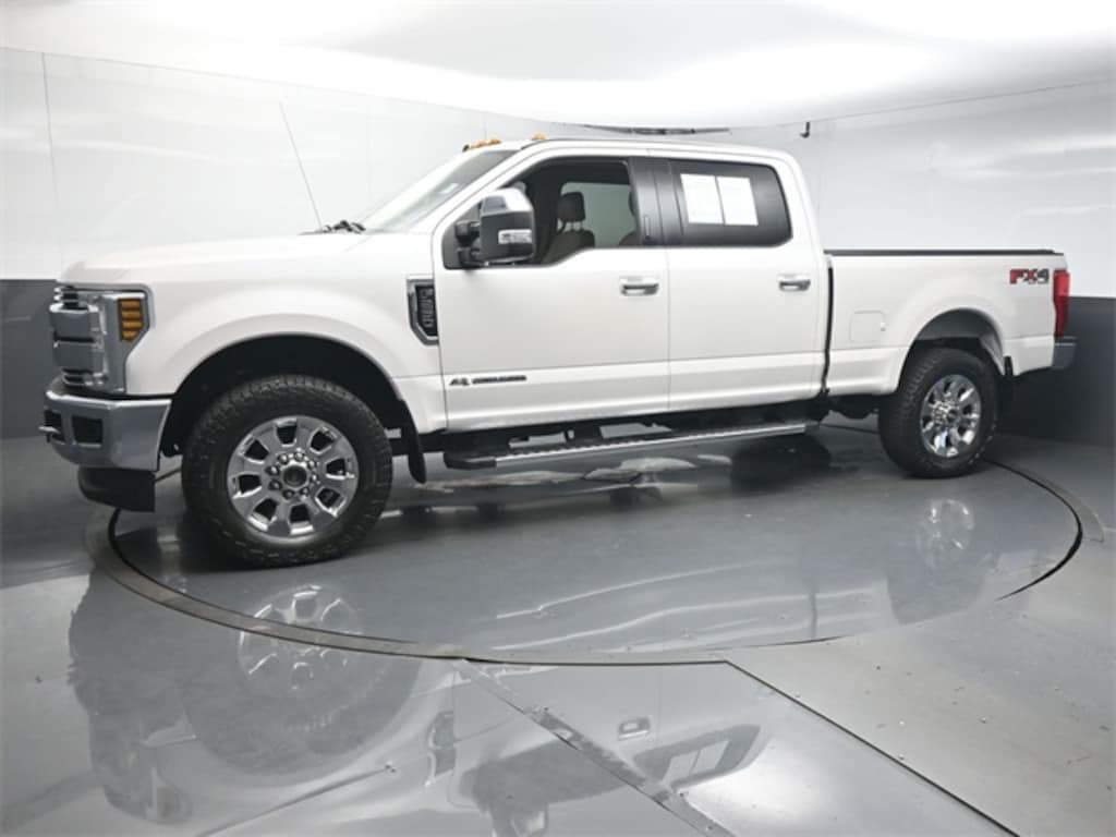 Used 2019 Ford F-250  Truck Crew Cab