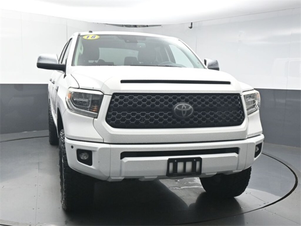 Used 2018 Toyota Tundra  Truck CrewMax