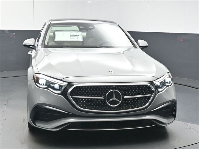 2026 Mercedes Benz E 350 Sedan photo 3