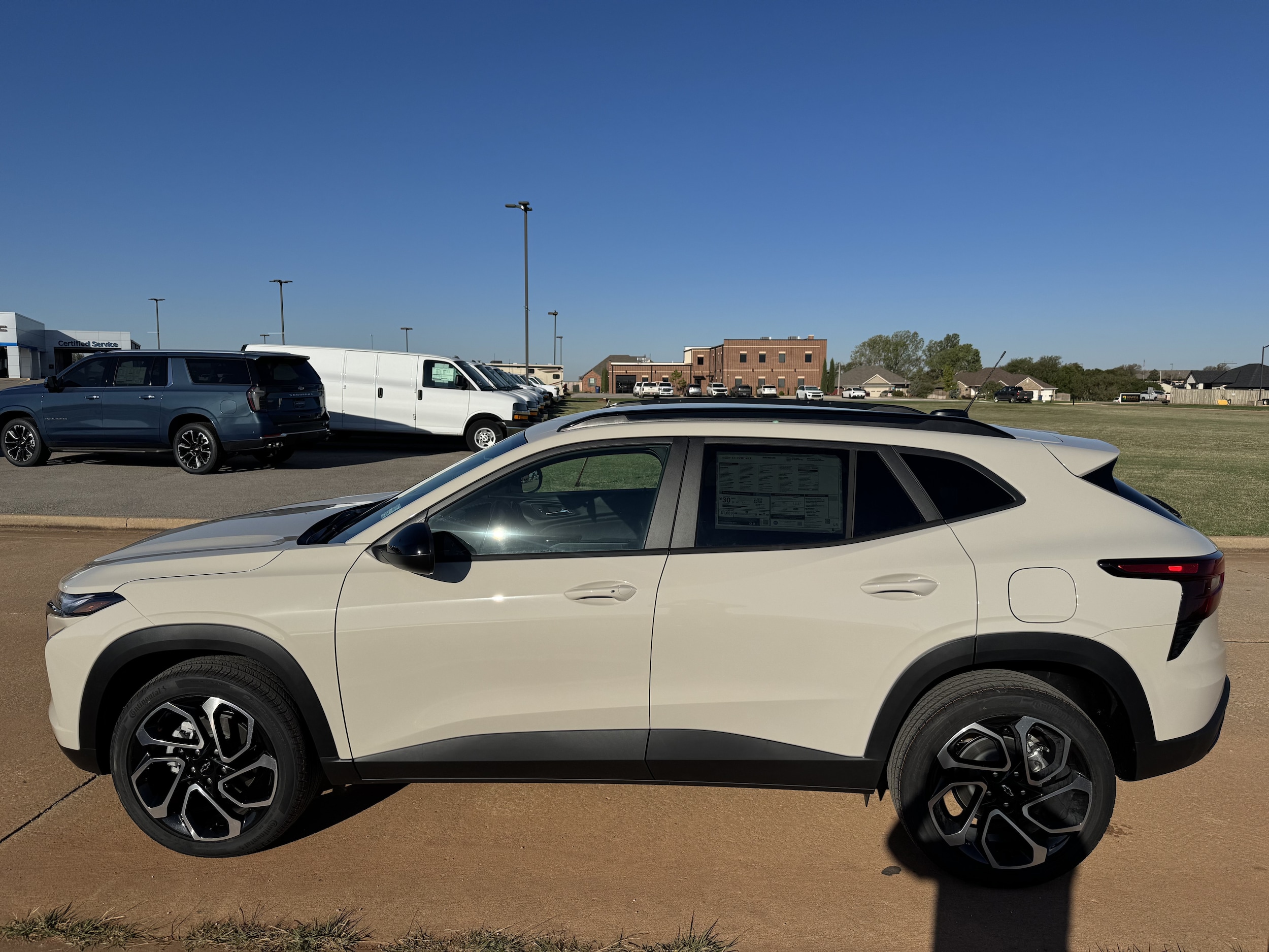 2026 Chevrolet Trax RS - Photo 6