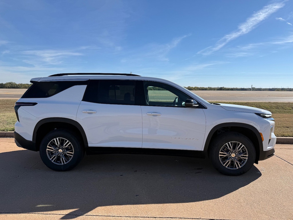 New 2026 Chevrolet Traverse LT SUV