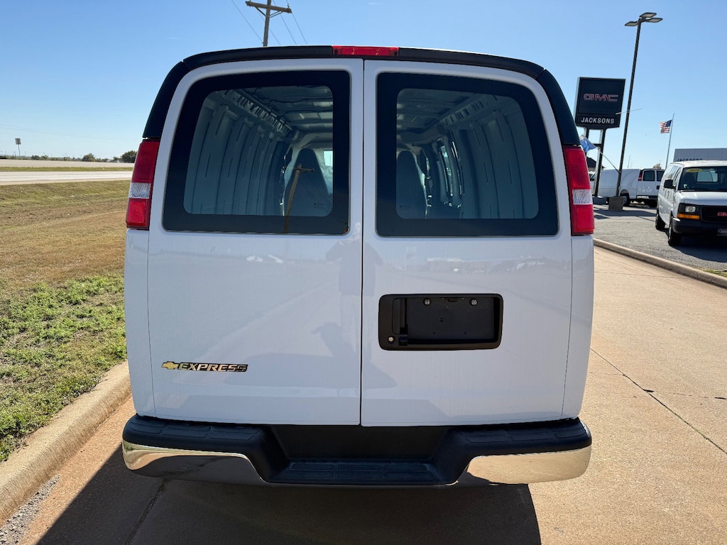 New 2025 Chevrolet Express Cargo 3500 WT Van