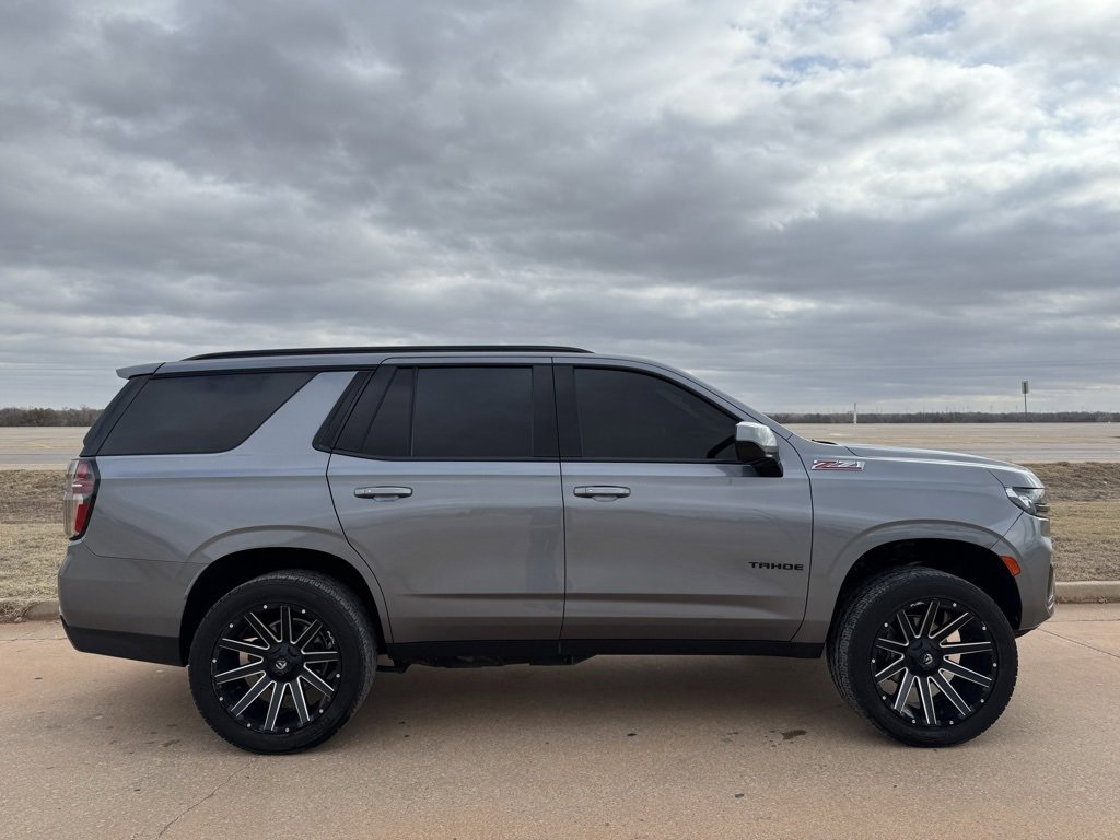 Used 2021 Chevrolet Tahoe Z71 with VIN 1GNSKPKD9MR386731 for sale in Kingfisher, OK