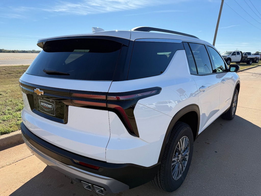 New 2026 Chevrolet Traverse LT SUV