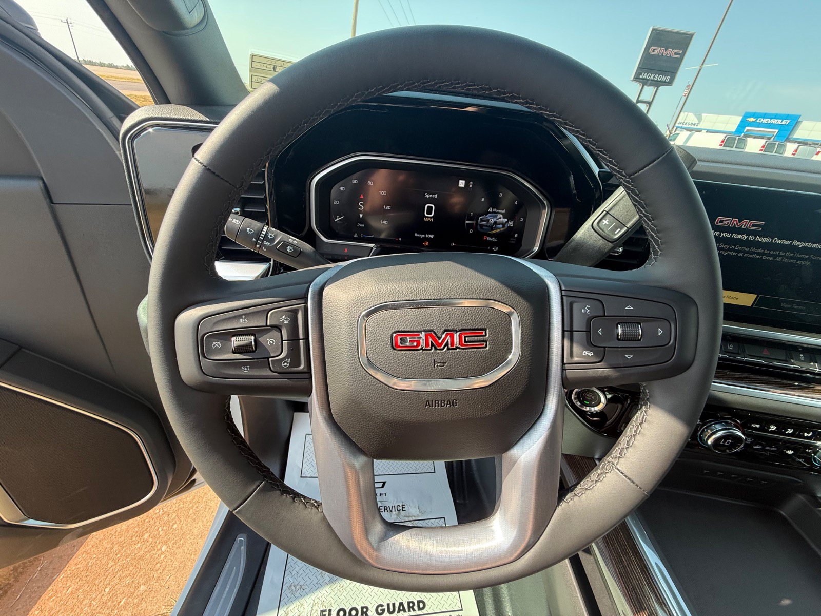 2026 GMC Sierra 3500 Chassis Cab SLE - Photo 20