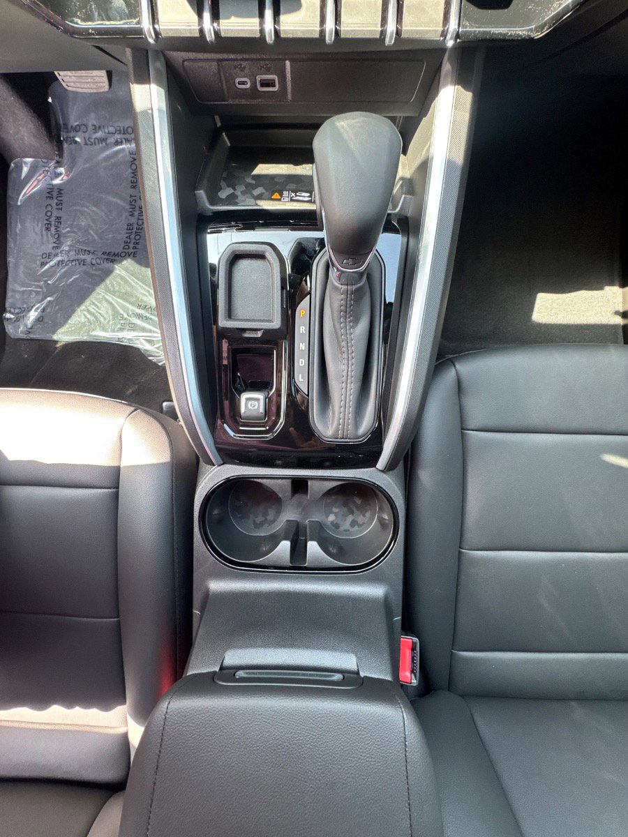 2026 Chevrolet Colorado LT - Photo 22