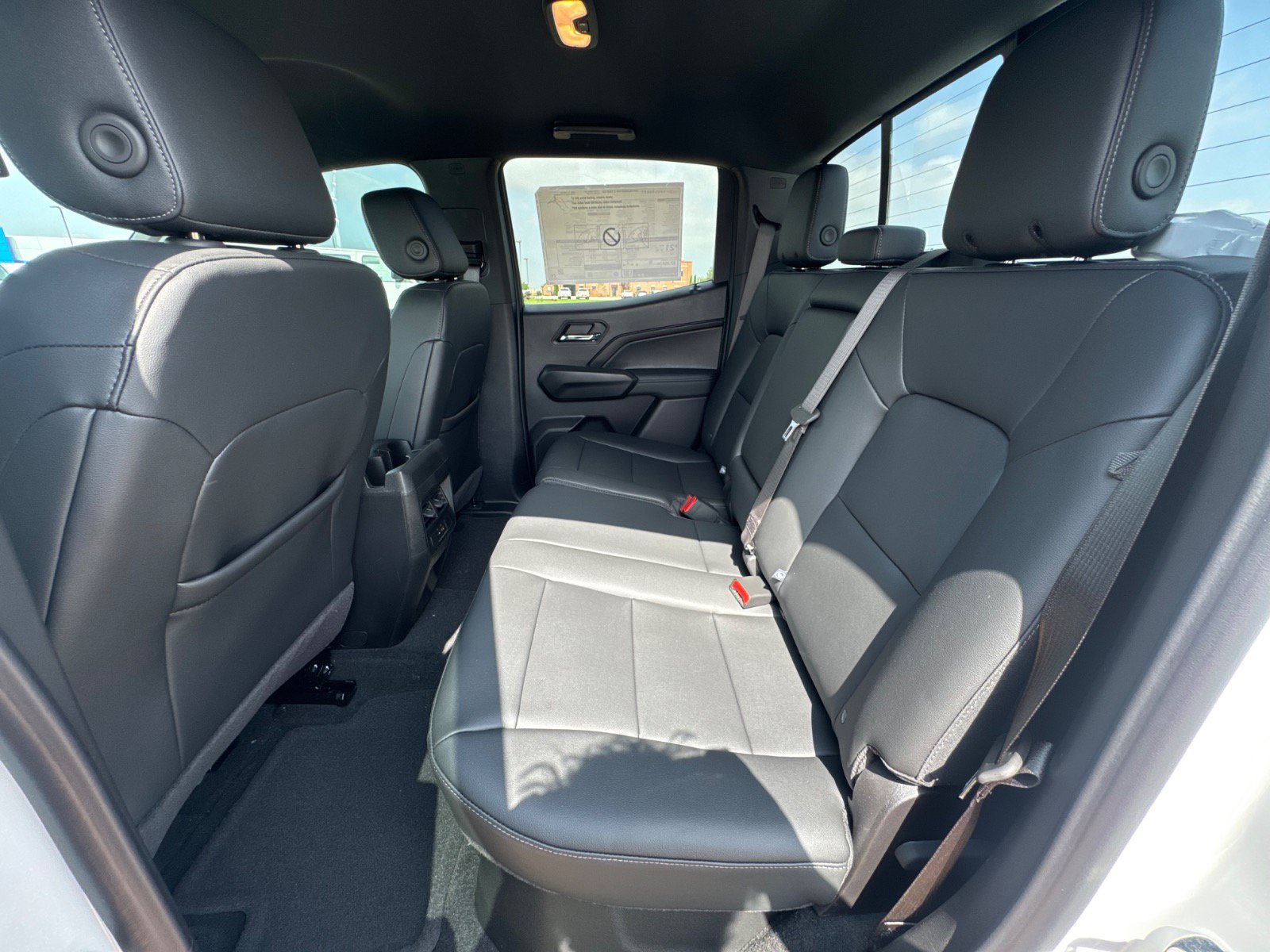 2026 Chevrolet Colorado LT - Photo 13