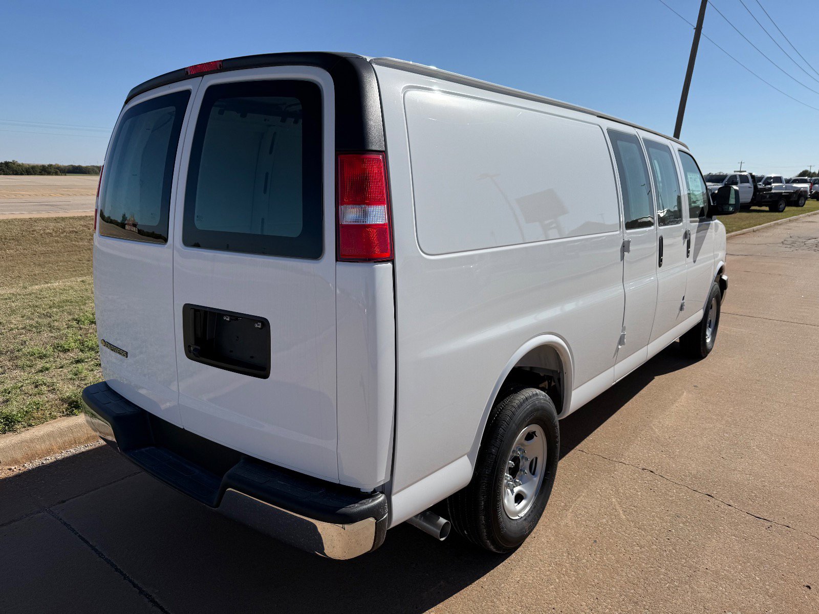 2025 Chevrolet Express Cargo 3500 Van photo 3
