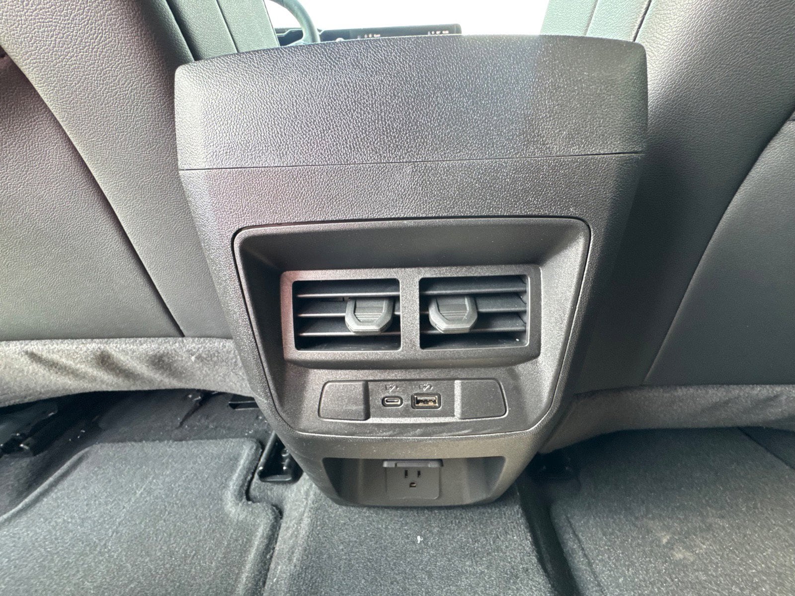 2026 Chevrolet Colorado LT - Photo 15